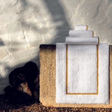 TOWELS & BATHMATS