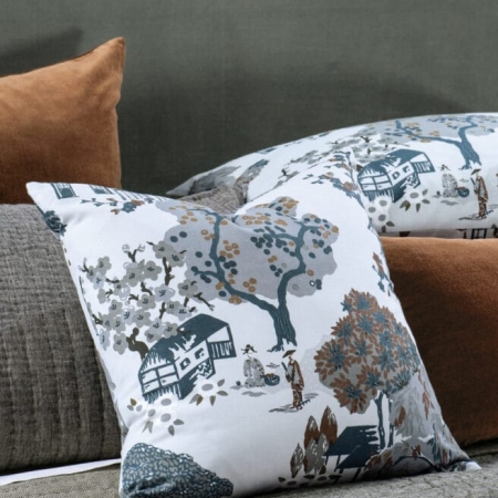 Yuttari Natural Cushion
