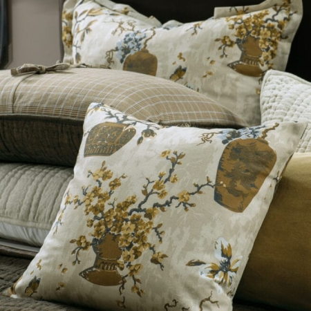 Ikebana Sand Cushion