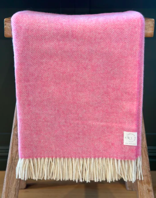 NZ Wool Throw Herringbone Marshmallow Pink