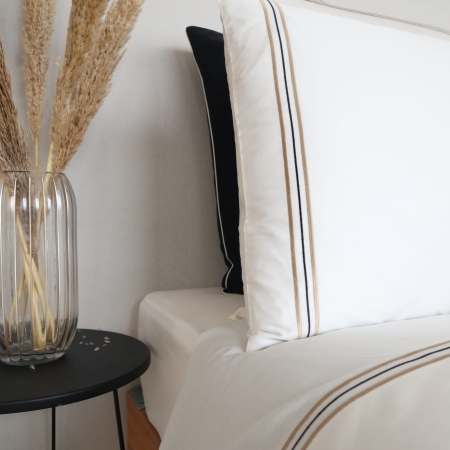 GOLDEN Sateen Sheets | Made in Portugal