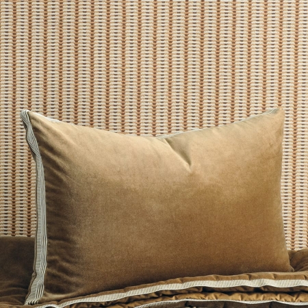 Riga cedar cushion and comforter