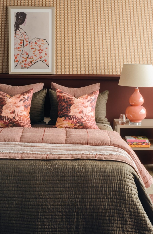 Misaka copper with tobiishi dusky merlot, floresta merlot and leggera pink clay