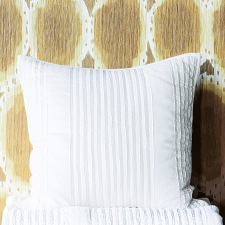 Puritsu white Eurosham