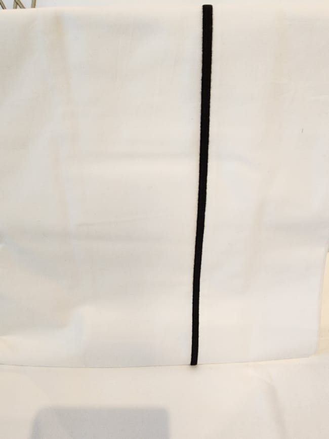 Bovi Classic Hotel Pillowcase Pair White/Black
