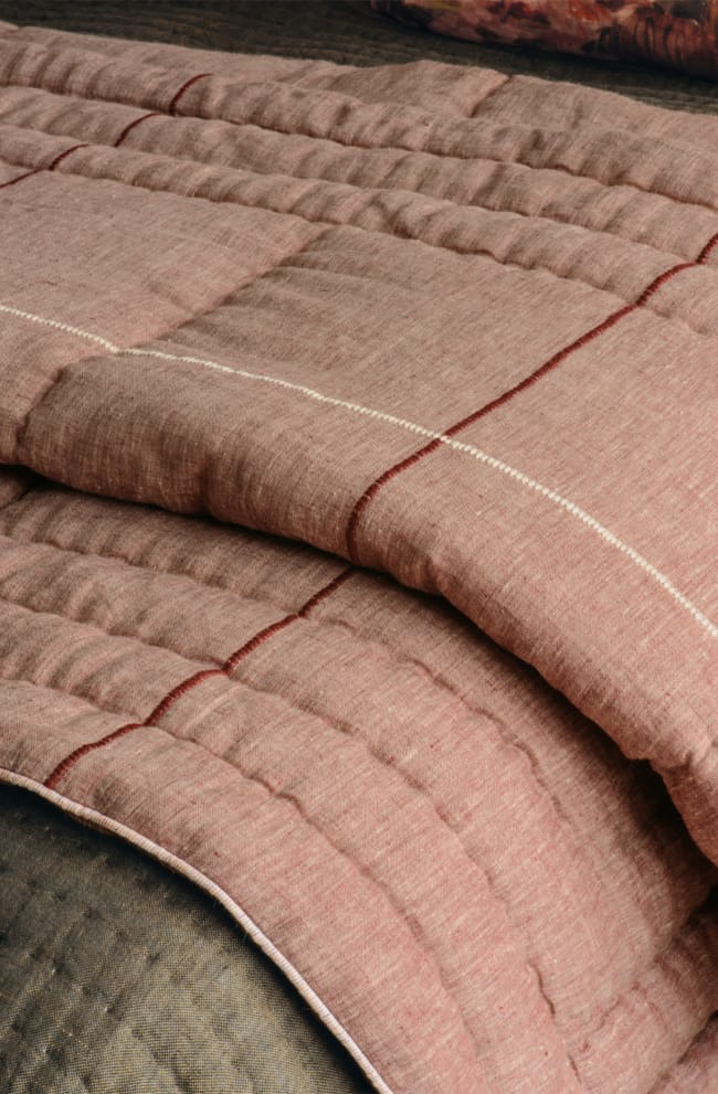 Tobiishi Dusky Merlot Comforter Close Up