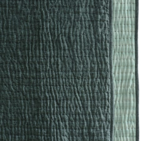 Misaka mallard bedspread hanging