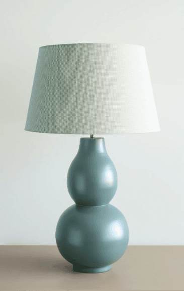 Curvo Tarn Lamp