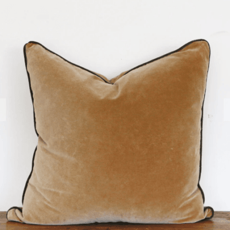 Velvet Cushion Clyde Gold