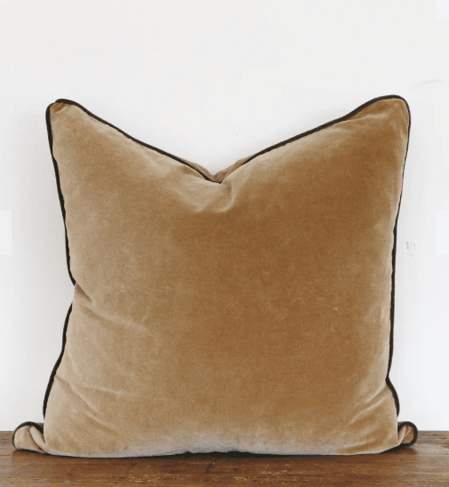 Velvet Cushion Clyde Gold