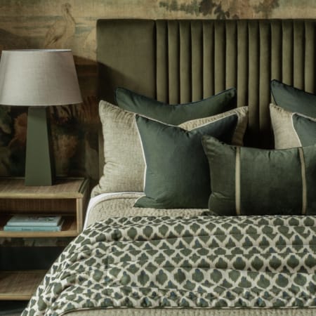 Kasumi Verde Teal Comforter Styled