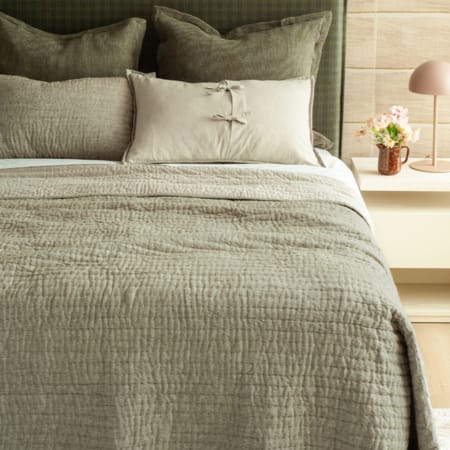 Misaka Light Moss Bedspread