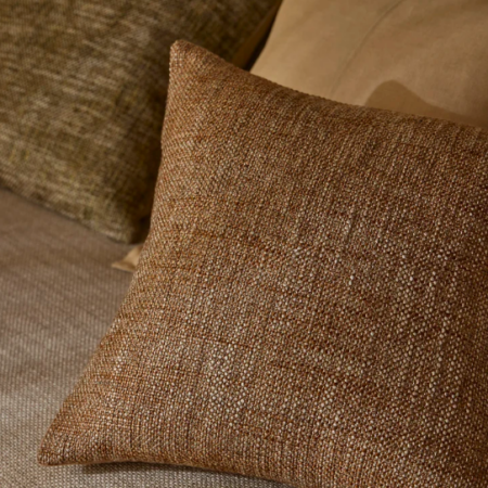 Multi-tonal Castel Auburn Cushion