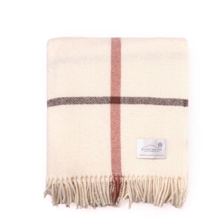 NZ Wool Throw Woolshed White